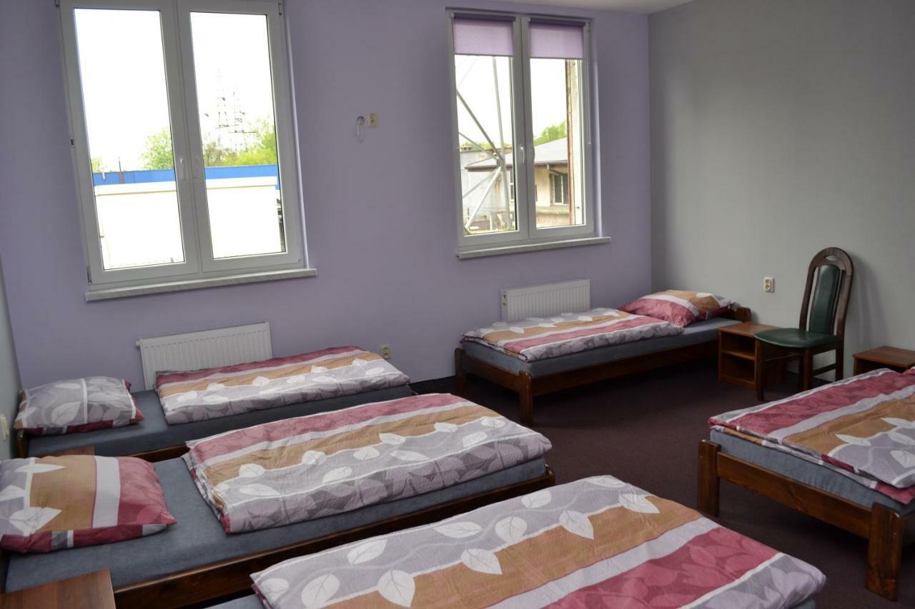 Hostel Mikolajczyka59 Sosnowiec Buitenkant foto